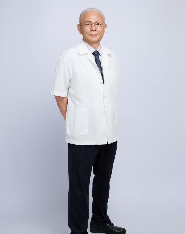 曾繁文 醫師